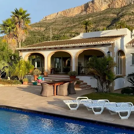 Villa Flores